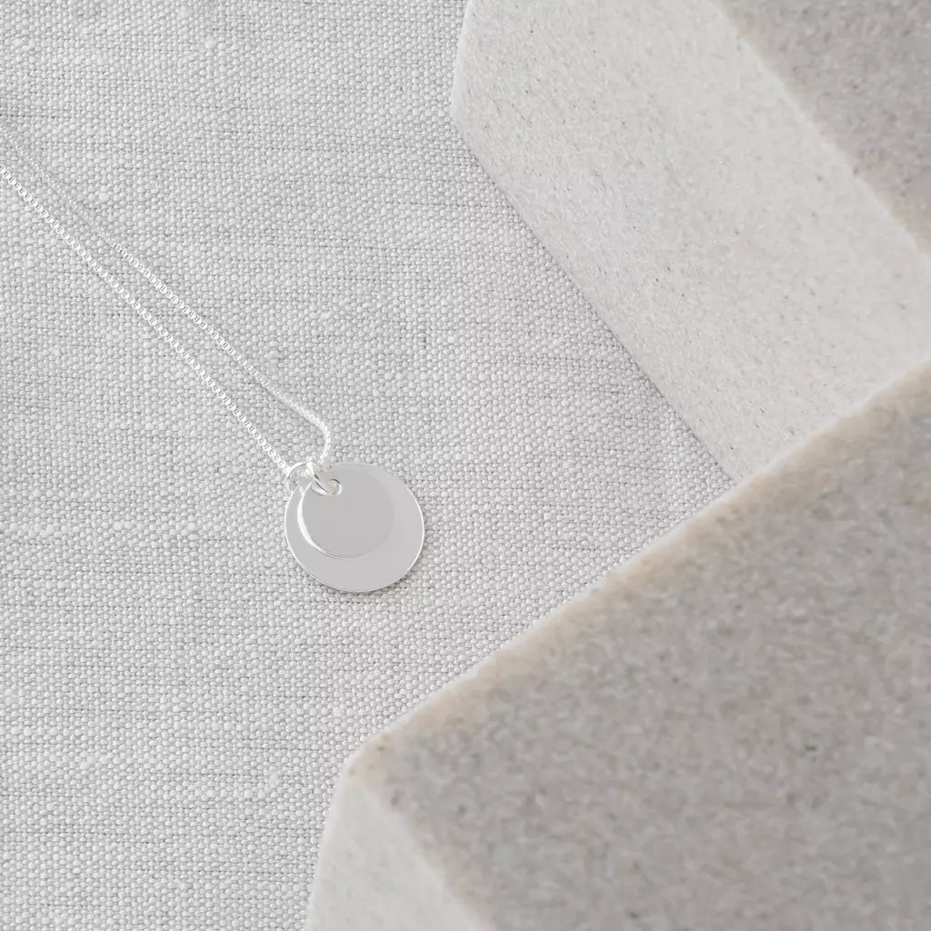 Medium Necklace with Customizable Plate Pendants - Silver